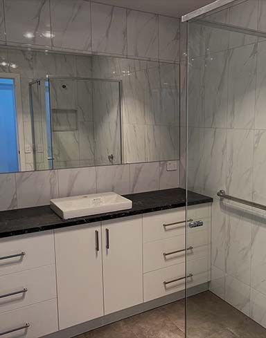 Kitchens + Bathrooms - C+C Wilson Builders Nathatlia Victoria