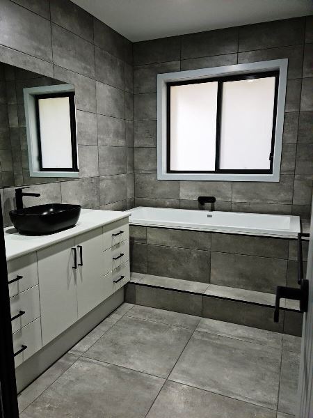Bathroom - C & C Wilson Builders Nathatlia