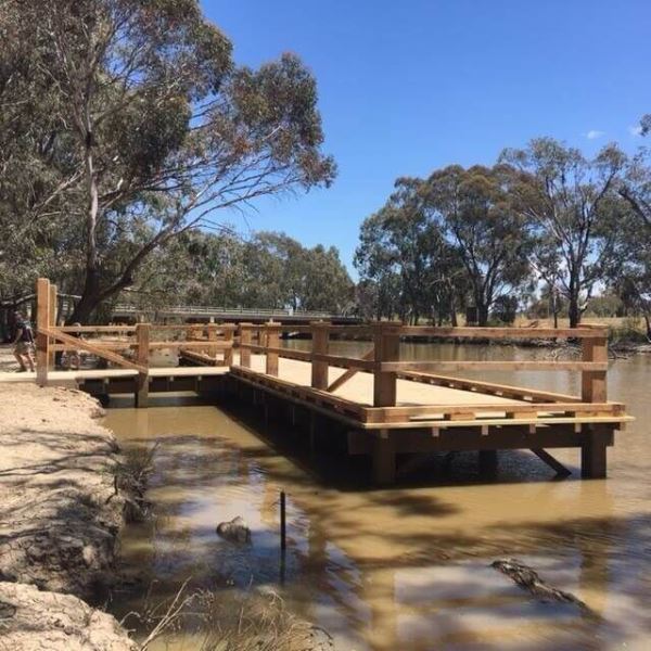 Nathalia Fishing Platform - C + C Wilson Builders