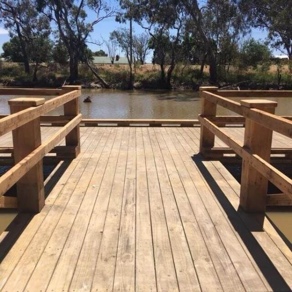 Nathalia Fishing Platform - C + C Wilson Builders